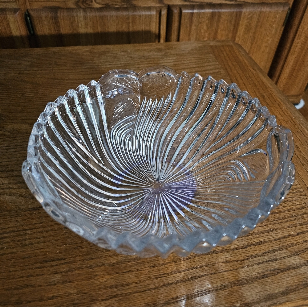 Vintage Glass Crystal Decorative Bowl Dish With Floral Motif Clear Large